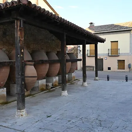 Casa Rural Antigua Botica Torremocha de Jarama Exterior photo